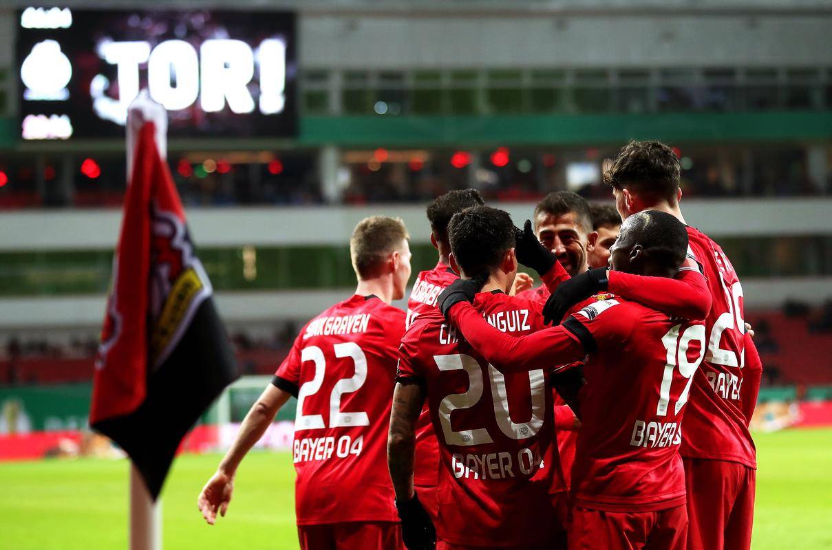 今晨德国杯焦点战，广州队防线松动，震撼外界，阵容厚度经受考验的简单介绍-MK体育